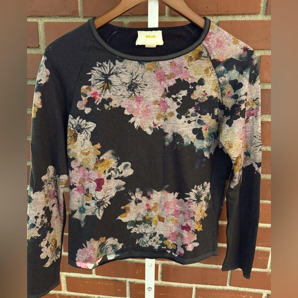 Anthropologie small Maeve sweater